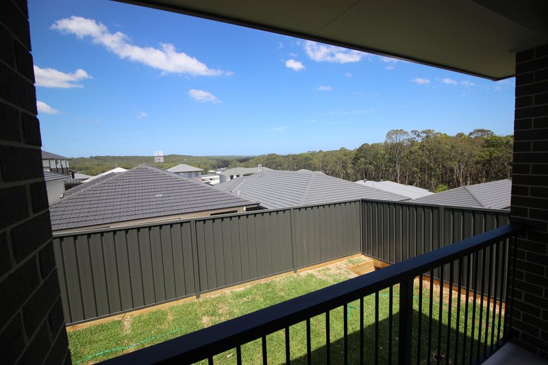 Photo - 58 Kenakan Street, Edgeworth NSW 2285 - Image 14