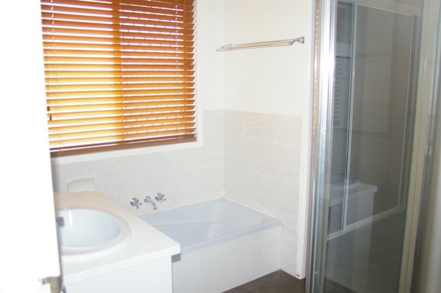 Photo - 58 Kevin Street, Deception Bay QLD 4508 - Image 14