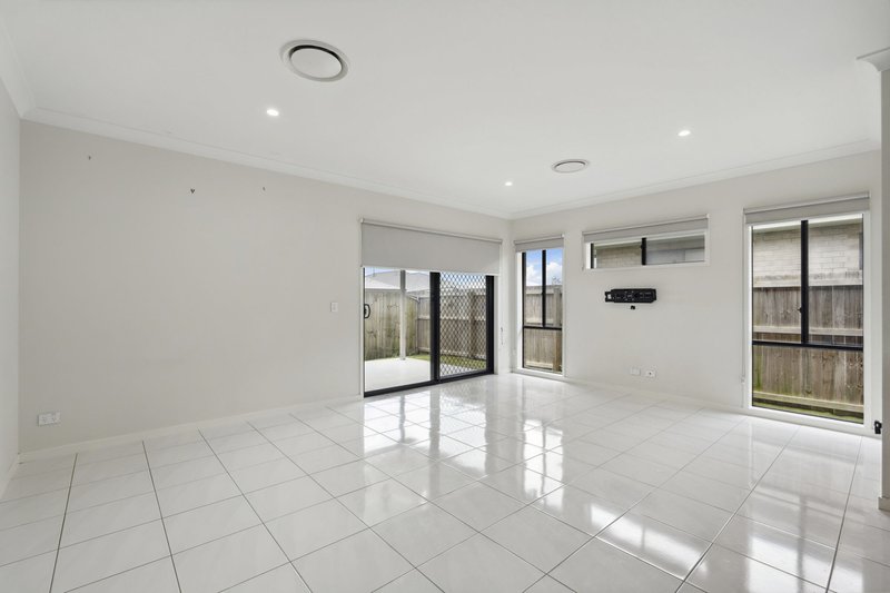 Photo - 58 Killara Boulevard, Logan Reserve QLD 4133 - Image 4