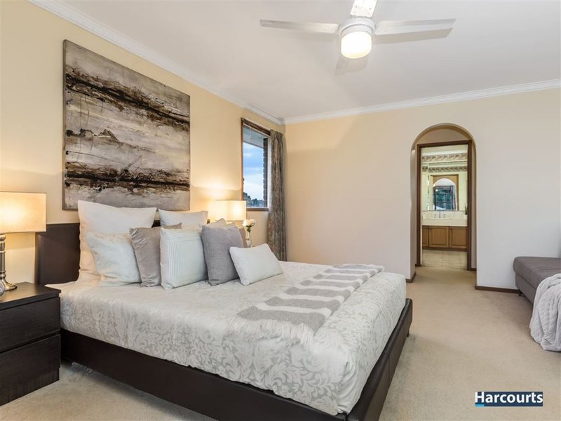 Photo - 58 Liberty Avenue, Rowville VIC 3178 - Image 11