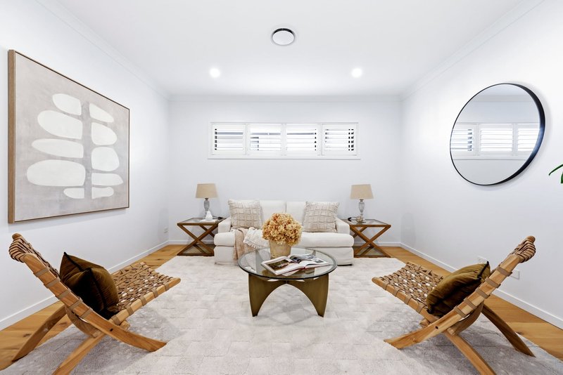 Photo - 58 Linacre Crescent, Carindale QLD 4152 - Image 7