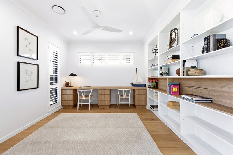 Photo - 58 Linacre Crescent, Carindale QLD 4152 - Image 8