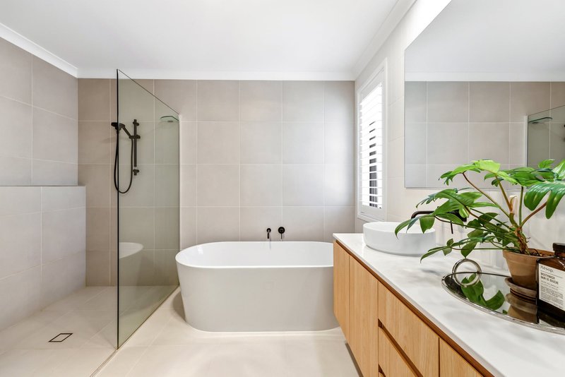 Photo - 58 Linacre Crescent, Carindale QLD 4152 - Image 17