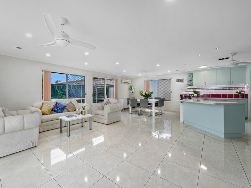 Photo - 58 Lockyer Drive, Bray Park QLD 4500 - Image 4