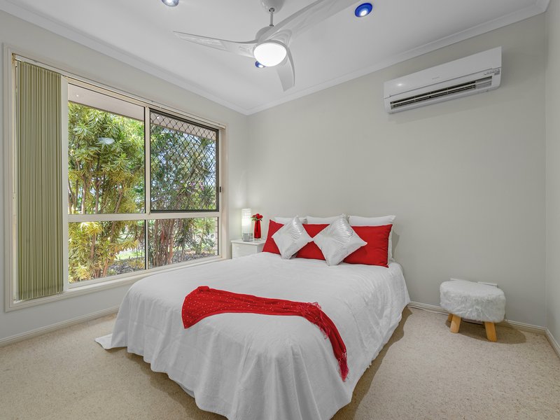 Photo - 58 Lockyer Drive, Bray Park QLD 4500 - Image 10