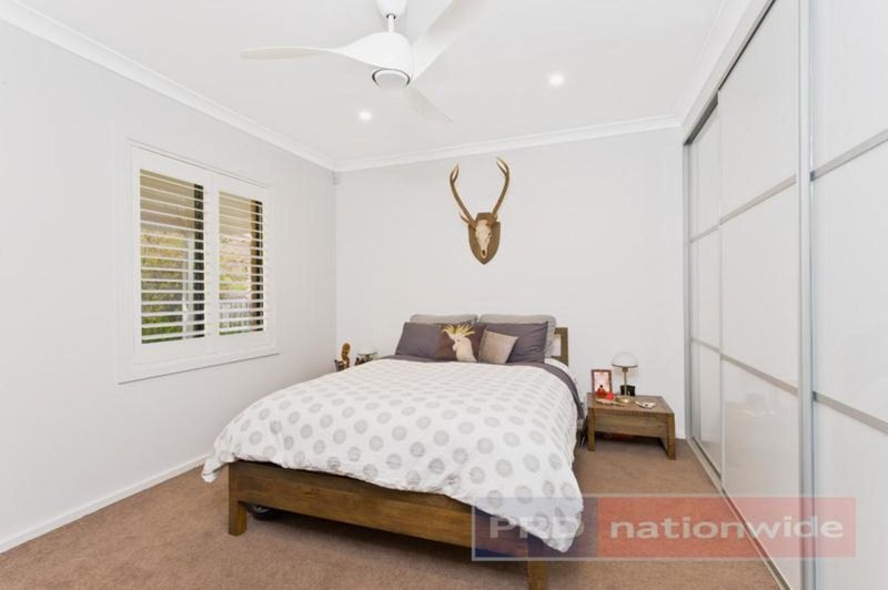 Photo - 58 Lucas Road, East Hills NSW 2213 - Image 8