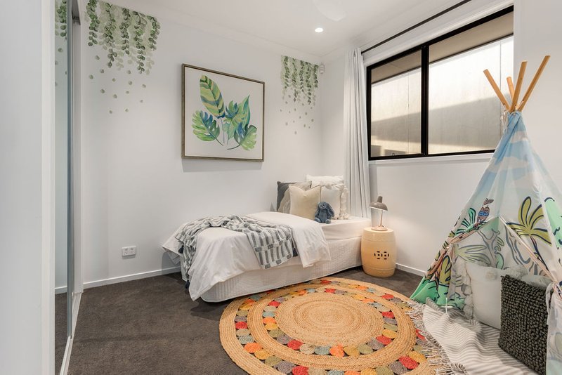 Photo - 58 Macadamia Street, Redbank Plains QLD 4301 - Image 18