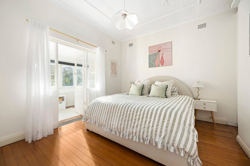 Photo - 58 Mackenzie Street, Bondi Junction NSW 2022 - Image 5