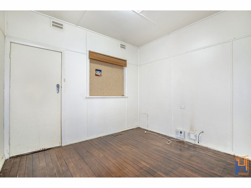 Photo - 58 Mann Street, Armidale NSW 2350 - Image 8