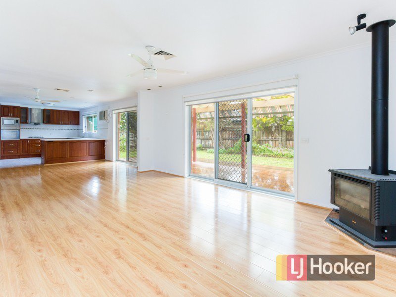 Photo - 58 Mansfield Street, Berwick VIC 3806 - Image 5