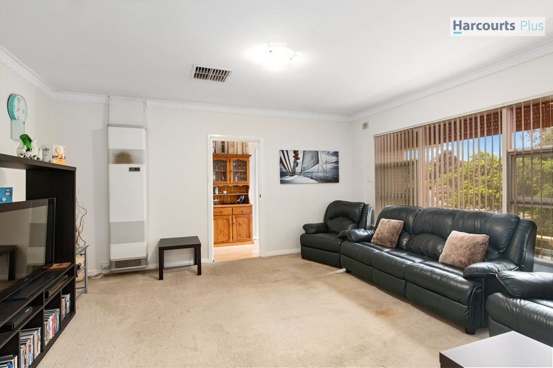 Photo - 58 Mcclure Avenue, Reynella East SA 5161 - Image 3