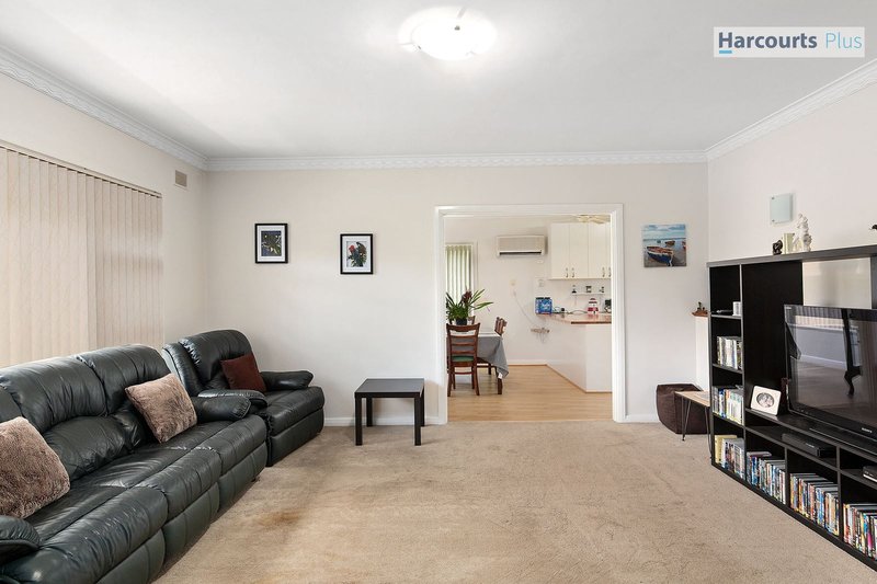 Photo - 58 Mcclure Avenue, Reynella East SA 5161 - Image 4