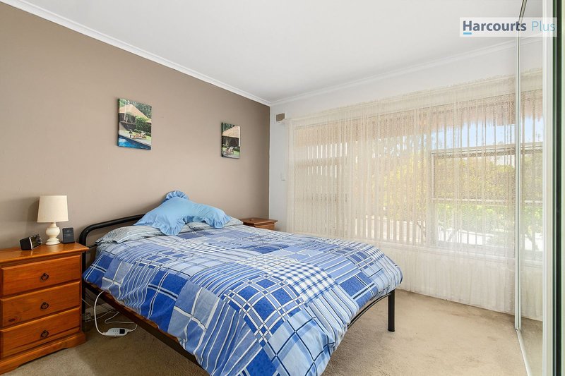 Photo - 58 Mcclure Avenue, Reynella East SA 5161 - Image 8