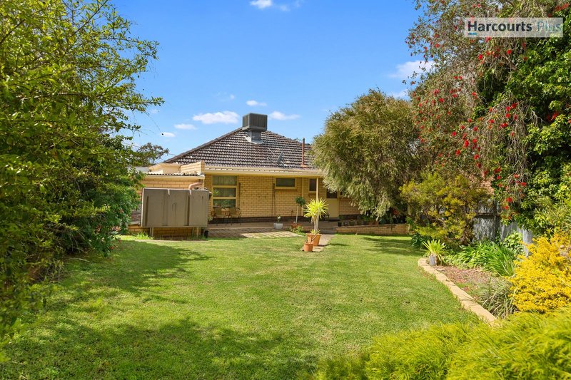 Photo - 58 Mcclure Avenue, Reynella East SA 5161 - Image 12