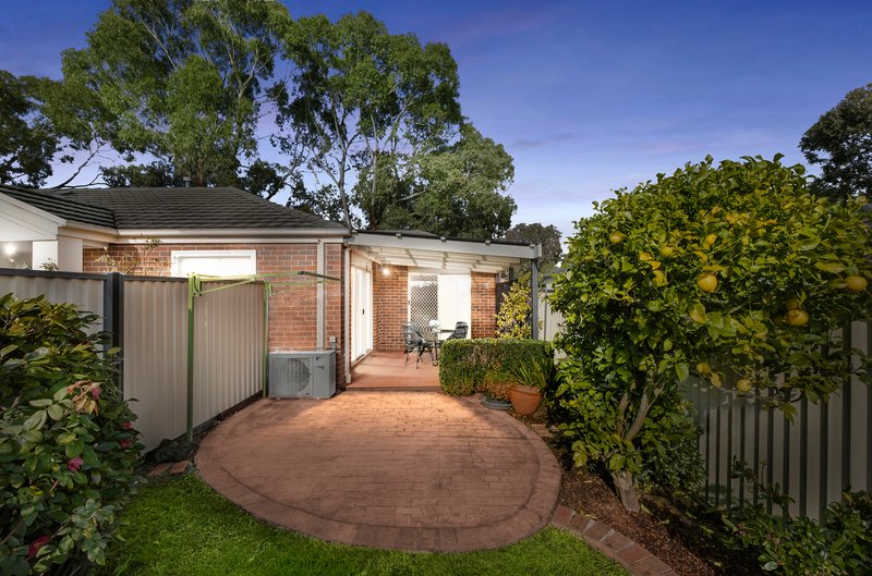 Photo - 5/8 Mendora Crescent, Wantirna South VIC 3152 - Image 9