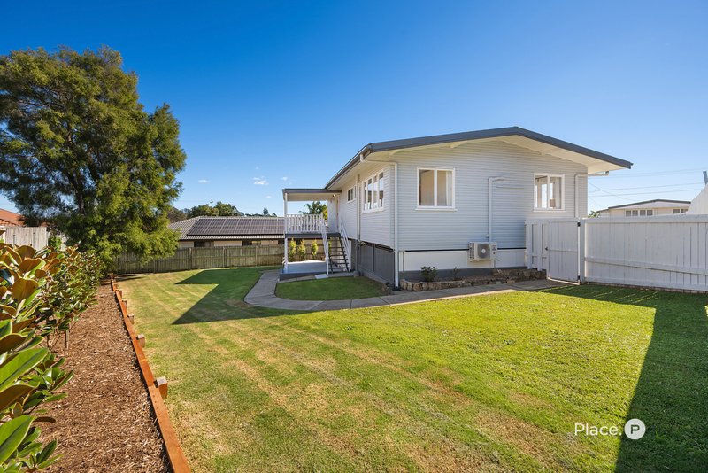 Photo - 58 Milanion Crescent, Carindale QLD 4152 - Image 14