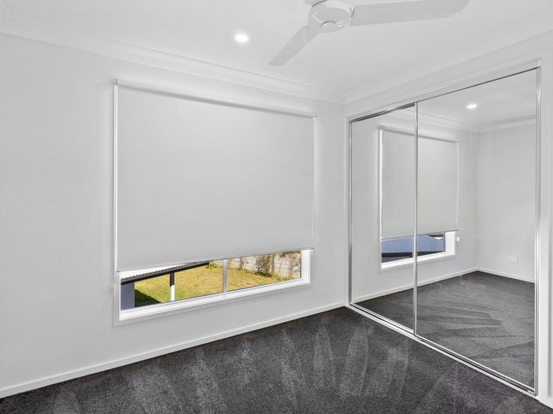 Photo - 58 Montgomery Circuit, Pallara QLD 4110 - Image 7