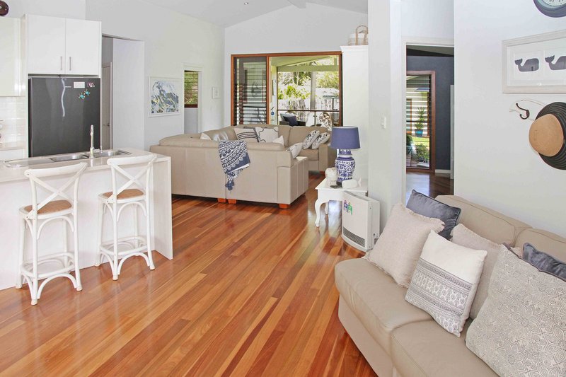 Photo - 58 Moreton Street, Bulwer QLD 4025 - Image 9