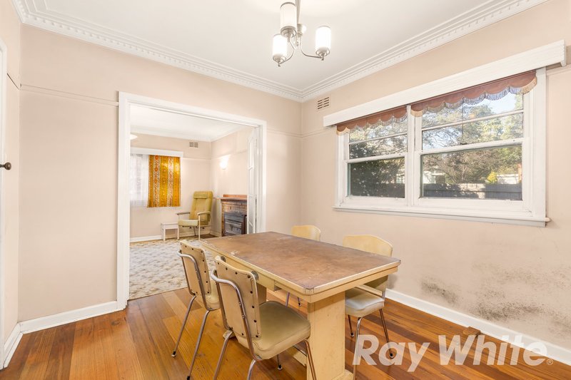 Photo - 58 Mount Pleasant Road, Nunawading VIC 3131 - Image 7