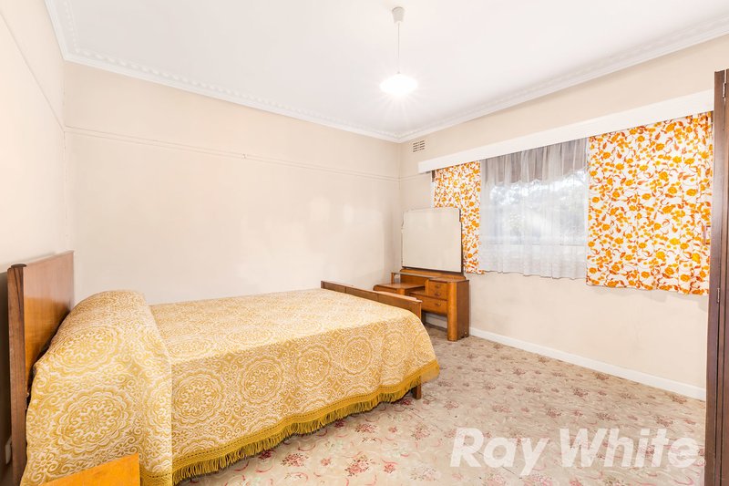 Photo - 58 Mount Pleasant Road, Nunawading VIC 3131 - Image 8