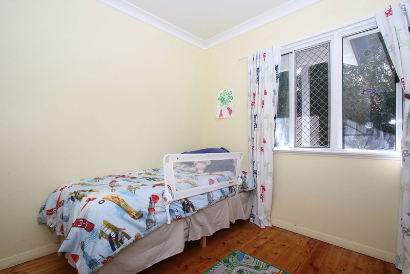 Photo - 58 Nightingale Street, Mount Gravatt East QLD 4122 - Image 10