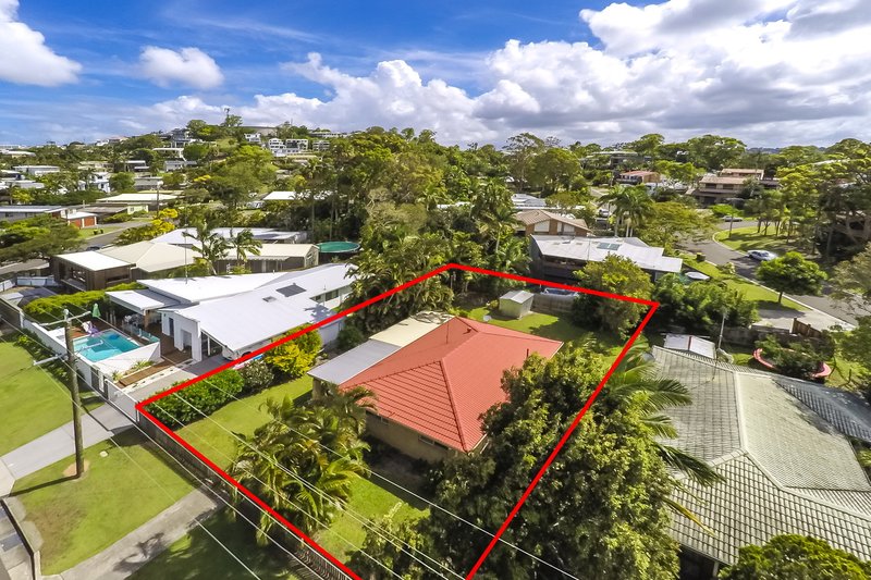 58 Oloway Crescent , Alexandra Headland QLD 4572