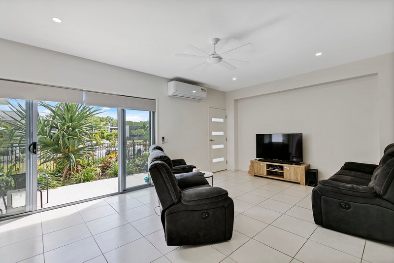 Photo - 58 Osborne Circuit, Maroochydore QLD 4558 - Image 5