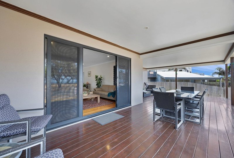 Photo - 58 Pacific Esplanade, Slade Point QLD 4740 - Image 3