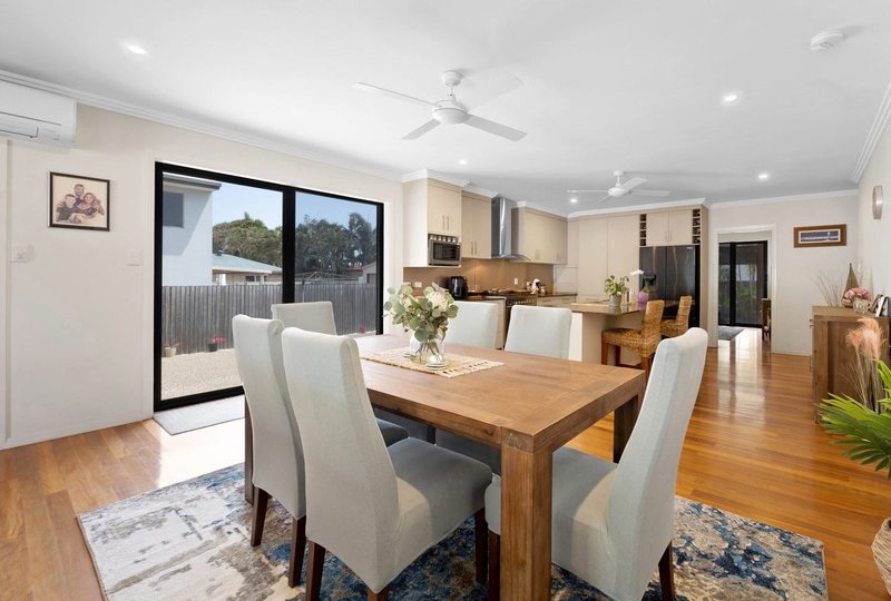 Photo - 58 Pacific Esplanade, Slade Point QLD 4740 - Image 6