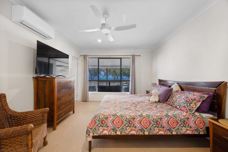 Photo - 58 Pacific Esplanade, Slade Point QLD 4740 - Image 12