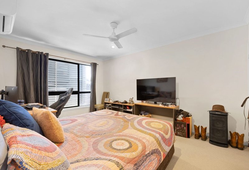 Photo - 58 Pacific Esplanade, Slade Point QLD 4740 - Image 17