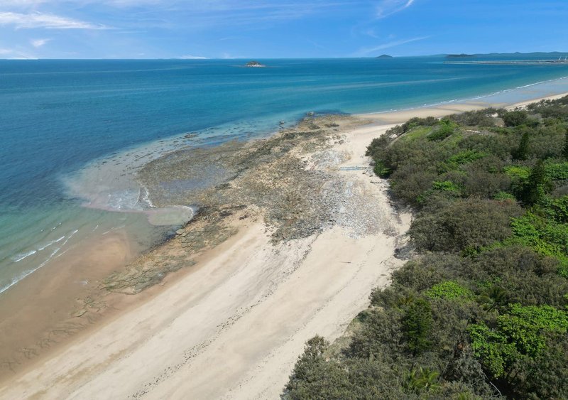 Photo - 58 Pacific Esplanade, Slade Point QLD 4740 - Image 25