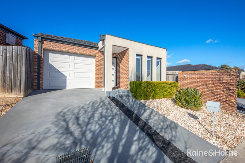 Photo - 5/8 Pads Way, Sunbury VIC 3429 - Image 15