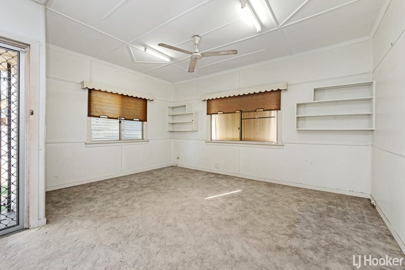 Photo - 58 Penlington Street, The Range QLD 4700 - Image 8