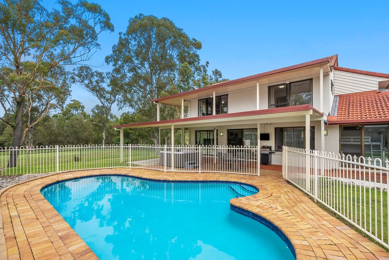 Photo - 58 Peter Thomson Drive, Parkwood QLD 4214 - Image 3