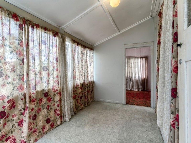 Photo - 58 Rawson Street, Wooloowin QLD 4030 - Image 2