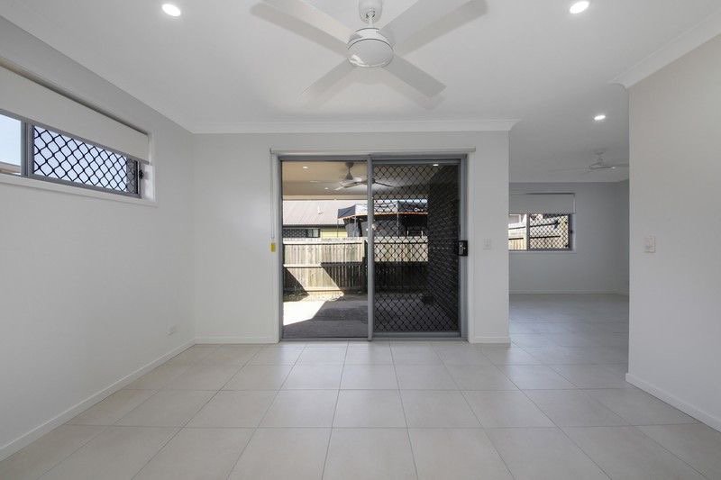 Photo - 58 Regatta Circuit, Burpengary QLD 4505 - Image 4