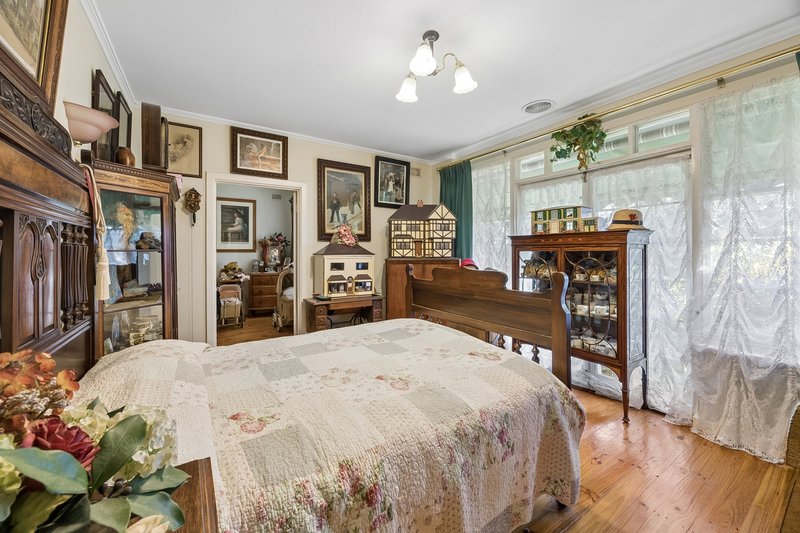 Photo - 58 Roberts Road, Hackham West SA 5163 - Image 11