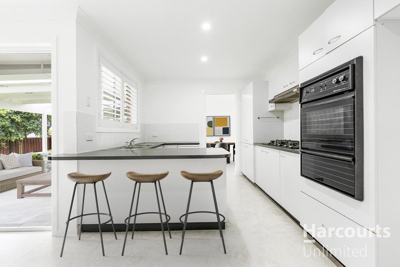 Photo - 58 Seabrook Crescent, Doonside NSW 2767 - Image 5