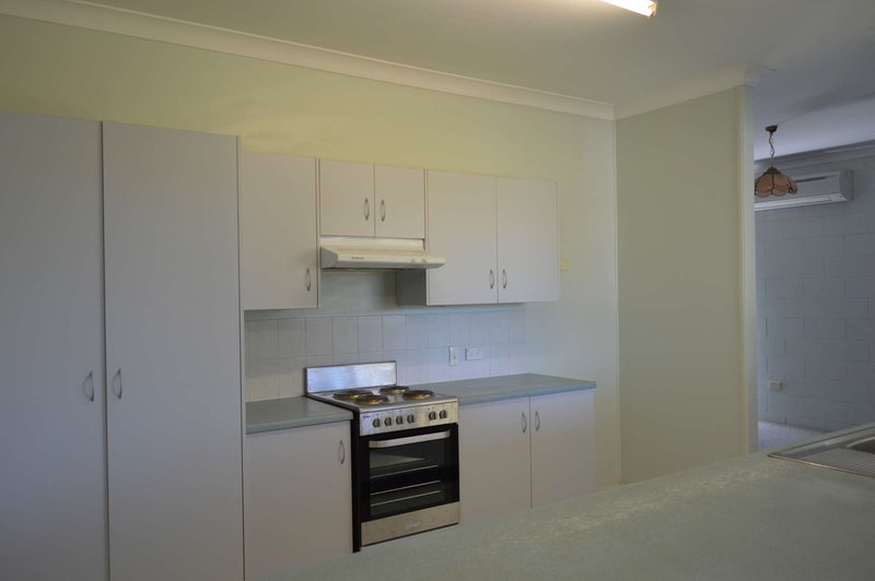 Photo - 58 Serissa Crescent, Annandale QLD 4814 - Image 6