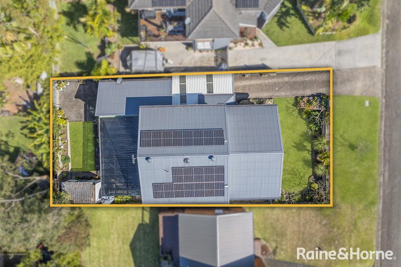 Photo - 58 Shannon Parade, Berkeley Vale NSW 2261 - Image 6