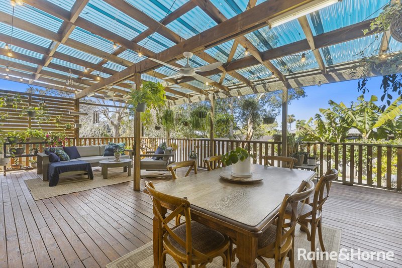 Photo - 58 Shannon Parade, Berkeley Vale NSW 2261 - Image 12