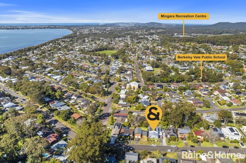 Photo - 58 Shannon Parade, Berkeley Vale NSW 2261 - Image 18