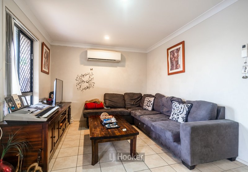 Photo - 5/8 Shareece Court, Crestmead QLD 4132 - Image 3