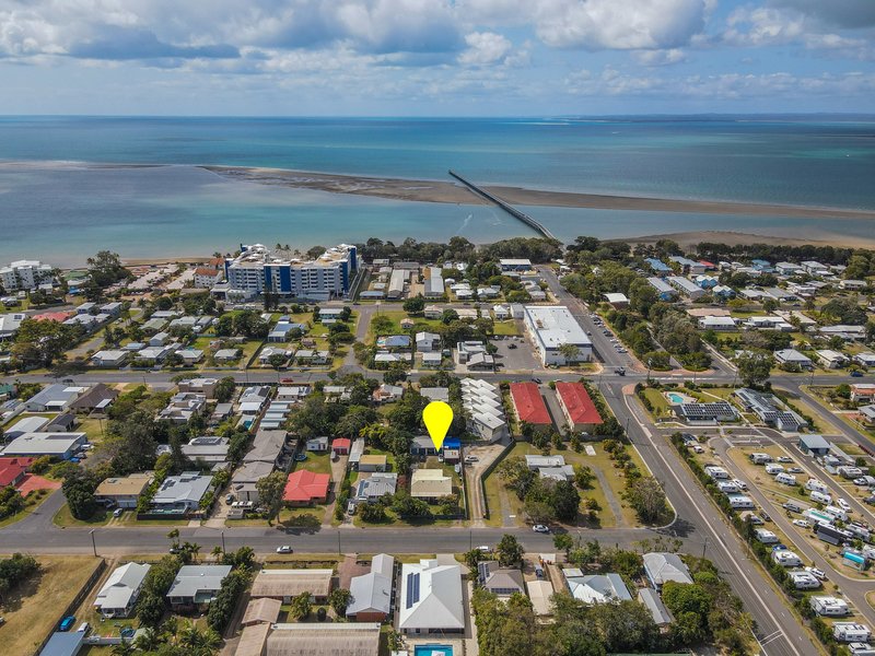 58 Shell Street, Urangan QLD 4655