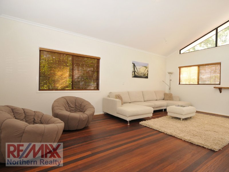 Photo - 58 Snow Wood Drive, Eatons Hill QLD 4037 - Image 8