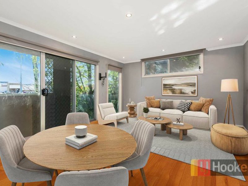 Photo - 5/8 St James Ave , Springvale VIC 3171 - Image 1