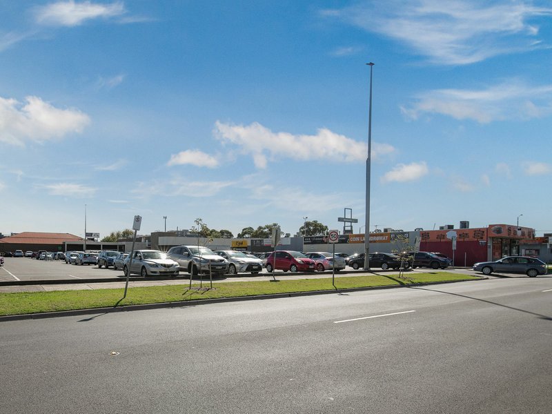 Photo - 5/8 St James Ave , Springvale VIC 3171 - Image 17
