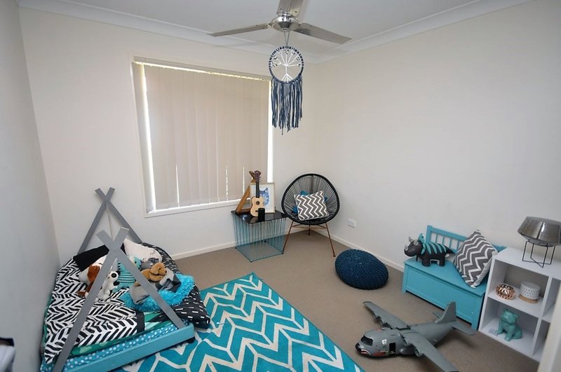 Photo - 58 Stark Drive, Narangba QLD 4504 - Image 10