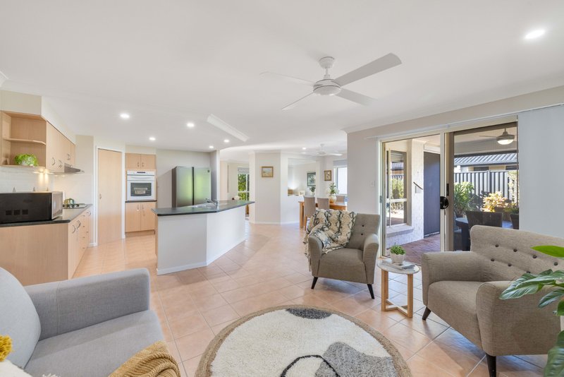 Photo - 58 The Corso , Pelican Waters QLD 4551 - Image 4